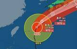 「【台風情報】「台風6号(チャンミー)」進路予想　進路予想　最大瞬間風速45m/s・中心気圧975hPa　南西諸島・西日本・東日本太平洋側で猛烈な雨や非常に激しい雨　九州南部・奄美では線状降水帯発生の可能性　気象庁発表【6月6日(土)にかけての雨風シミュレーション】」の画像1