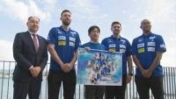 「優勝という目標の達成を目指していきたい」　スサノオマジック　ヘッドコーチらが松江市長にシーズン終了を報告