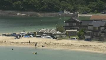 松江市の海水浴場で海開き　「いる、いる、いっぱいいる！」地引網で「コウイカ」もゲット