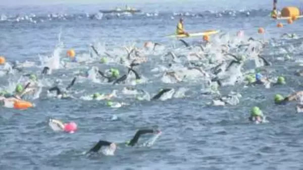 日本のトライアスロン発祥の地・皆生で熱戦 全国から鉄人１２２３人が出場