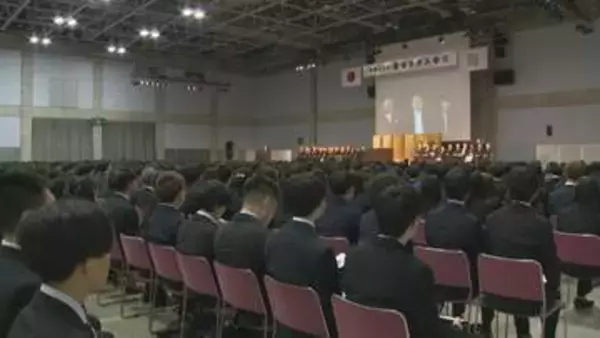 「希望を胸に新生活スタート　島根大学で入学式　7学部と大学院に1622人が入学」の画像