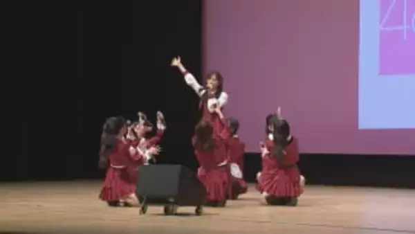 サプライズ登場したのは…「AKB48」　鳥取城北高校で卒業式　男子バスケ部インターハイ優勝メンバーも…“集団転校”男子駅伝部メンバーも…新たな道へ