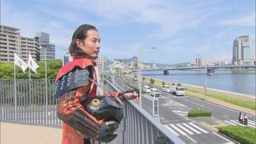 甲冑姿で「ミスターオブザイヤー」グランプリ獲得　世界一の男性は「バリスタ」で「看護師」…異色の挑戦の原点とは？