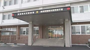 コンビニで売っている1800mlの麦焼酎(いいちこ)をズボンのポケットに入れて万引きした疑い…54歳無職の男を逮捕　「覚えていない」容疑否認