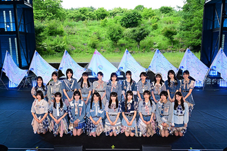 僕青、3周年の野外ライブで魅せた“今”　新曲初披露とサプライズ発表に歓声あふれる
