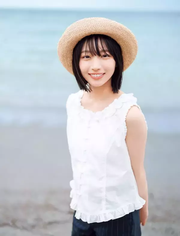 日向坂46大野愛実、元気いっぱい！魅力をたっぷりと詰め込んだ夏グラビア