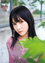 乃木坂46池田瑛紗、端正な美しさが際立つグラビアショット
