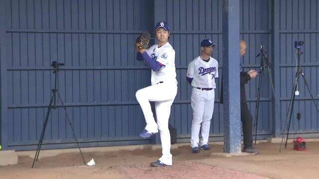キャンプ2日目は元メジャーリーガー川﨑宗則選手も参戦！何を伝えたのかは｢企業秘密です｣ 中日･藤嶋健人投手 ｢優勝するためにはどうしたらいいか…｣ 沖縄キャンプ
