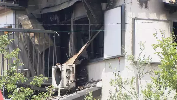 ｢2階から出火している…｣ 2階建て住宅で火事 火元の家に住む78歳男性と77歳女性がけが 意識あり 愛知･北名古屋市
