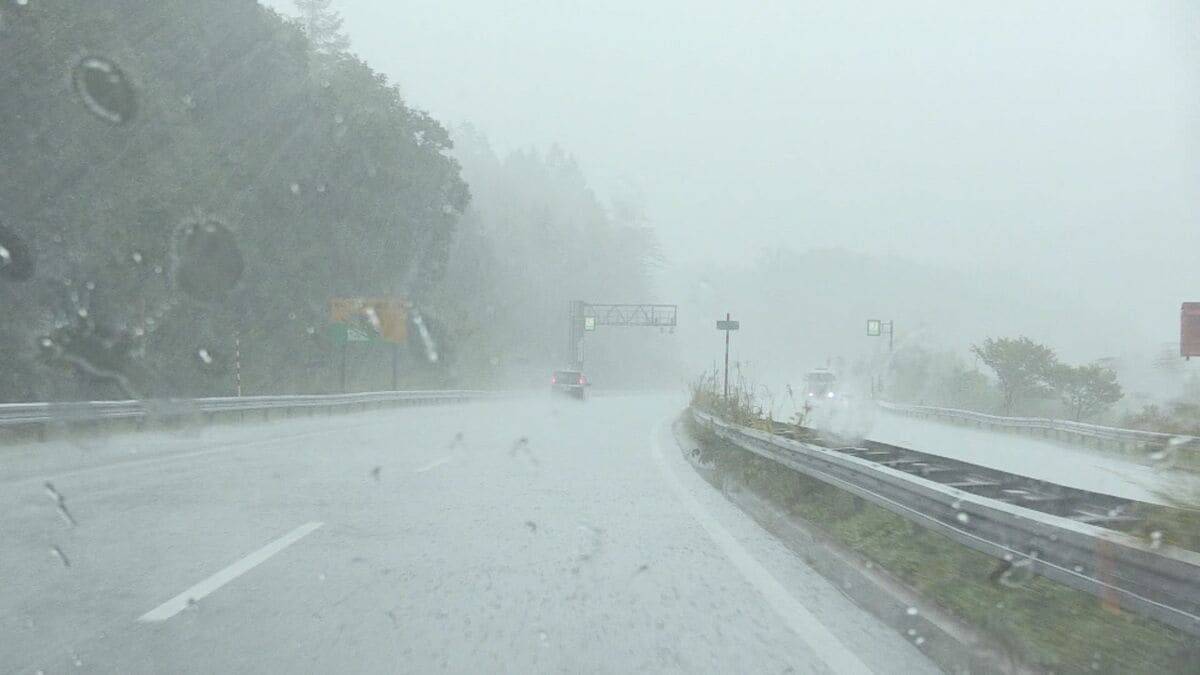 東海地方はあすにかけて大雨のおそれ 24時間予想雨量 岐阜150ミリ 愛知･三重80ミリ 雨シミュレーション 低い土地の浸水や河川の増水などに警戒を