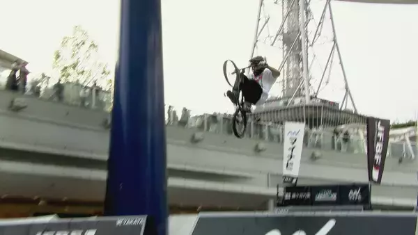 「｢みんな変な自転車、下手じゃんって…｣ 自作ジャンプ台で練習していた36歳レジェンドの“原点” ｢ドリームラン｣叶えるため車中泊で全国遠征 BMXフリースタイル【アジア大会 愛知･名古屋】」の画像