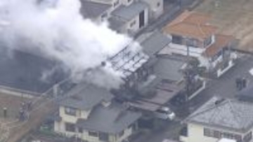 ｢ヒーターに触れていた布が燃え上がった｣ と119番通報 木造2階建て住宅で火事 住人は逃げ出して無事 岐阜･笠松町