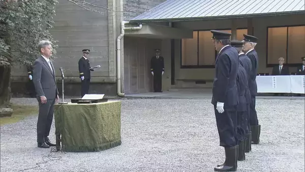 「伊勢神宮で自衛消防団による"消防出初式" 地元の18歳以上の男性で…明治時代から続く 一年の防火への誓いをたてて 三重･伊勢市」の画像