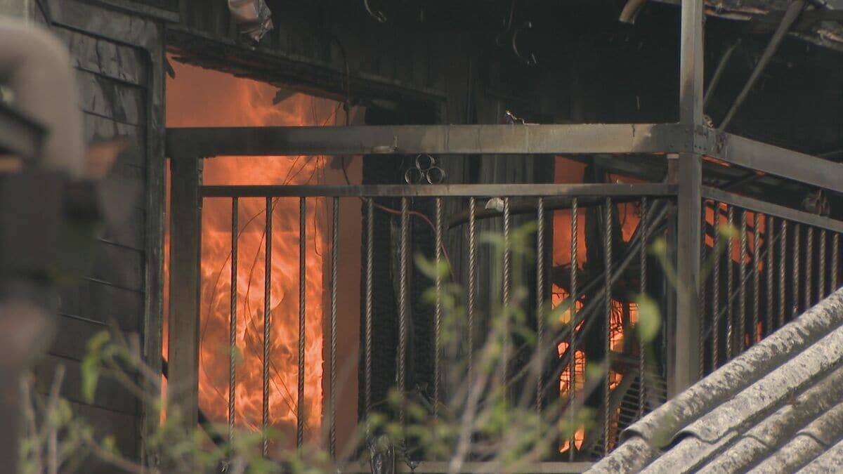 「仏壇から火が出た」との119番通報 住宅密集地で火事 90代男性と80代女性ら4人搬送 命に別状なし 名古屋・中川区