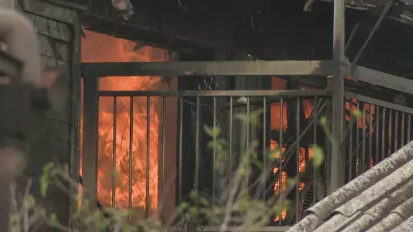 「「仏壇から火が出た」との119番通報 住宅密集地で火事 90代男性と80代女性ら4人搬送 命に別状なし 名古屋・中川区」の画像