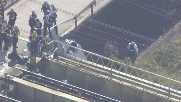 「電車と衝突した車は道路から転落… 名鉄常滑線の踏切で事故 車に乗っていた60代男性ケガ 名古屋･南区」の画像