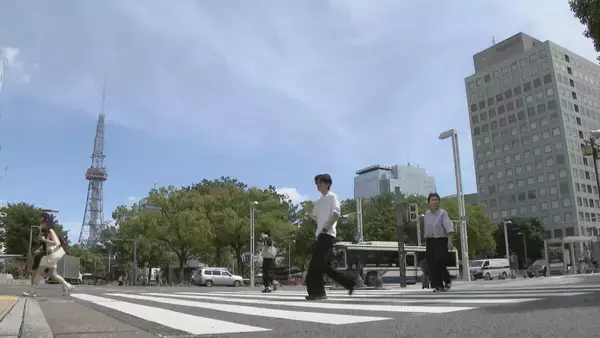 「東海地方は各地で今年一番の暑さに こまめな水分補給など熱中症対策を 午後は岐阜県を中心に急な強い雨や落雷などに注意」の画像