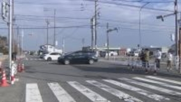 軽乗用車どうしが出合い頭に衝突 27歳男性が意識不明 助手席の21歳男性は胸骨折の大けが 愛知･あま市の信号交差点