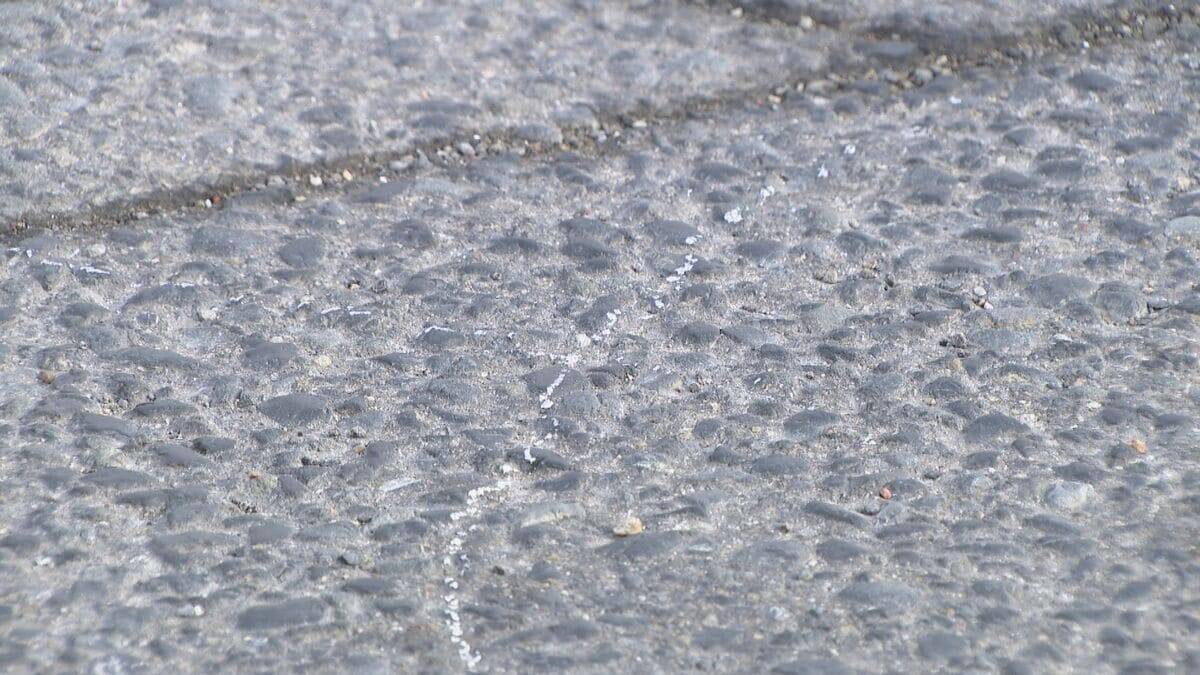 軽乗用車どうしが出合い頭に衝突 27歳男性が意識不明 助手席の21歳男性は胸骨折の大けが 愛知･あま市の信号交差点