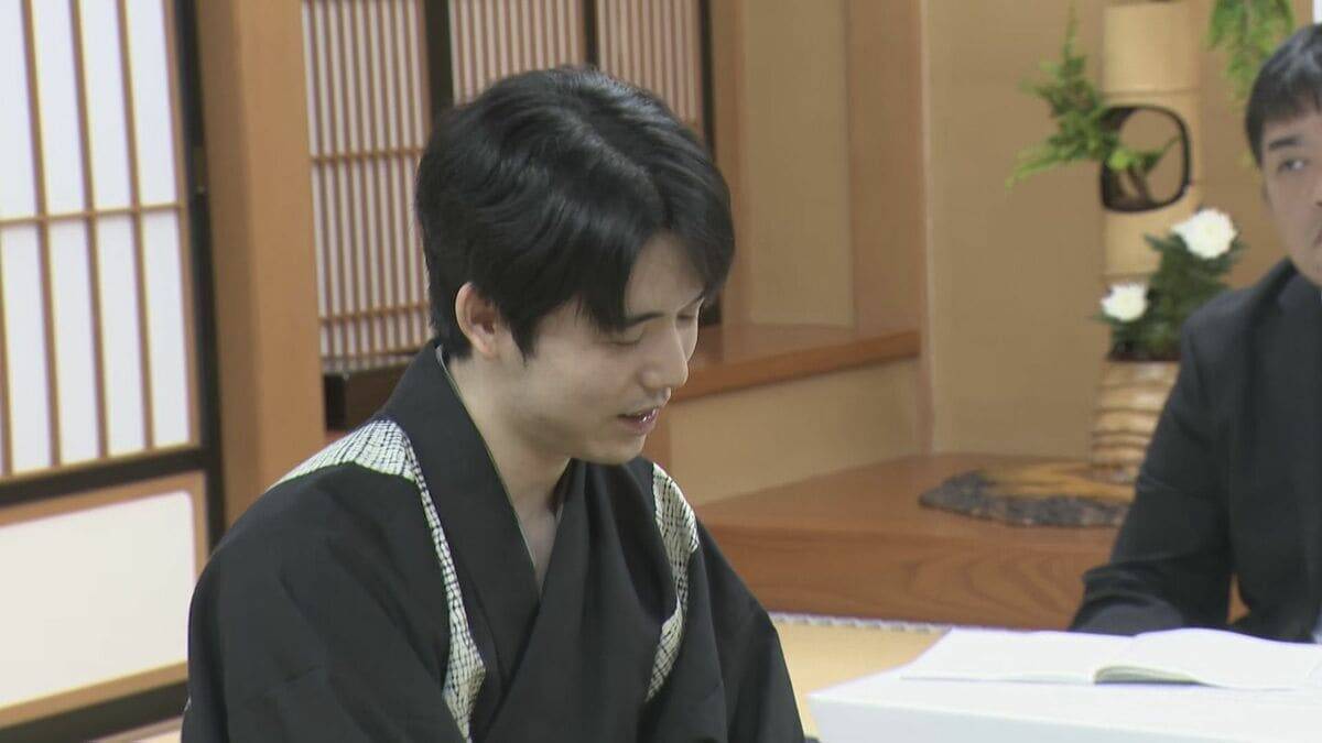 竜王戦第2局 藤井聡太六冠が勝利 第1局につづき“2連勝” 服部慎一郎七段を破る 先に4勝でタイトル獲得