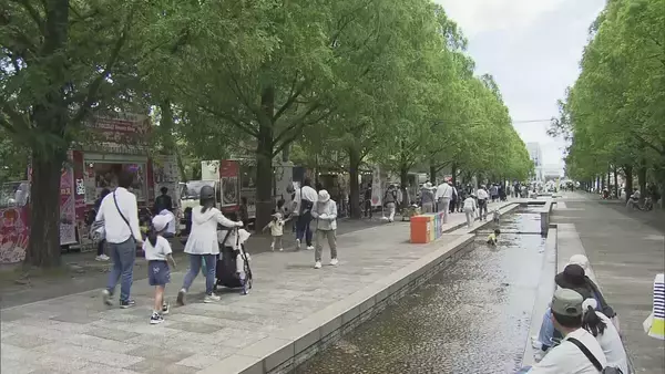 「“1年でいちばん混む”こどもの日の動物園 ライオンの食事風景は｢迫力ある｣ 一方キッチンカーには中東情勢の影響が ｢のんほいパーク｣ 愛知・豊橋市」の画像