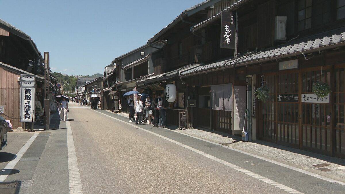 食べ歩きが人気の愛知･犬山城下町に｢人がいない…｣ 原因は“危険な暑さ” イートインの利用客が｢圧倒的に多い｣