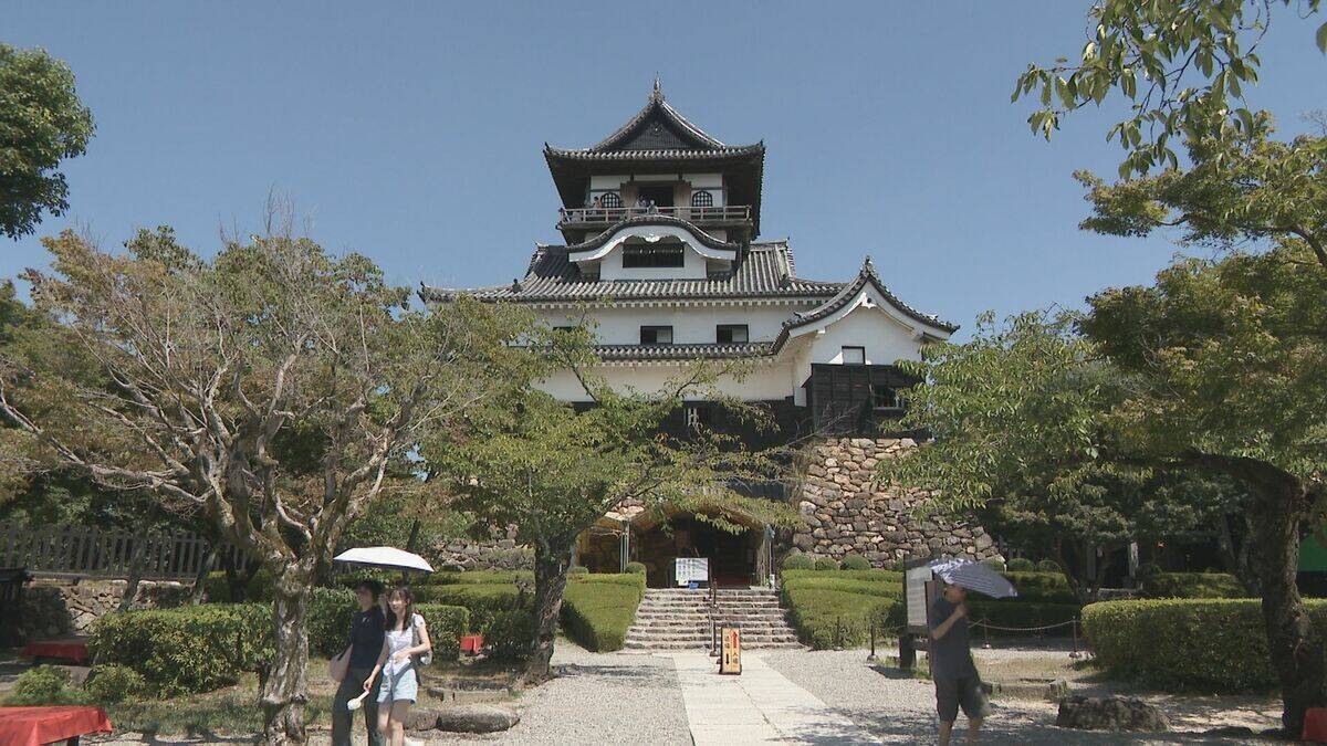 食べ歩きが人気の愛知･犬山城下町に｢人がいない…｣ 原因は“危険な暑さ” イートインの利用客が｢圧倒的に多い｣