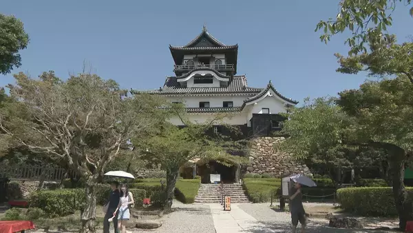 「食べ歩きが人気の愛知･犬山城下町に｢人がいない…｣ 原因は“危険な暑さ” イートインの利用客が｢圧倒的に多い｣」の画像