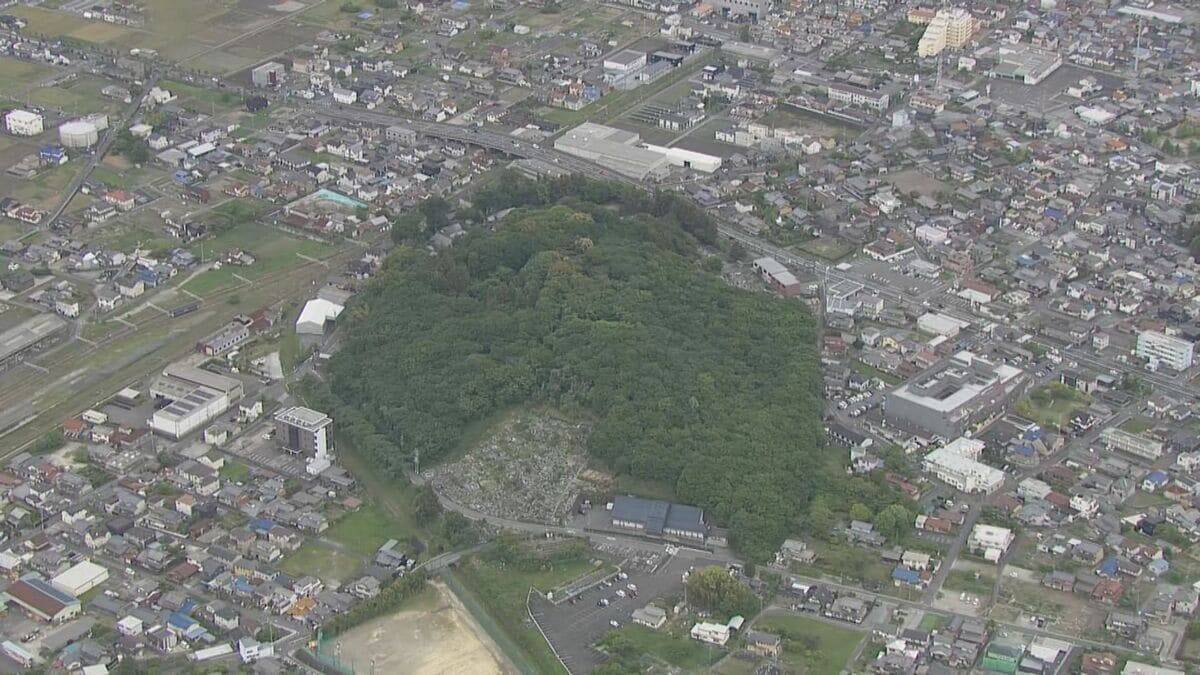 住宅や中学校近くで｢ツキノワグマ｣捕獲 ワナが外れる危険性もあり銃で殺処分 オス･体長95センチ 目撃情報なし 岐阜･大垣市