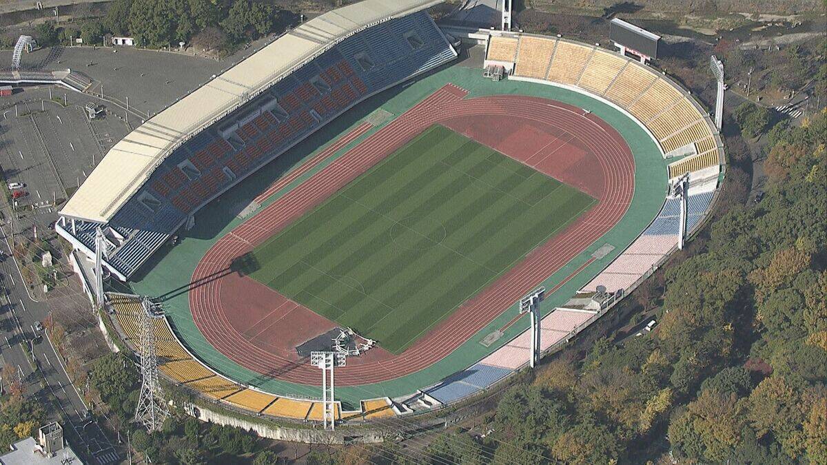 アジア･アジアパラ競技大会のチケット“先行販売”は2月26日午後5時から  名古屋駅前のナナちゃんは“パラ競技大会”ボランティアスタッフのユニフォーム姿に