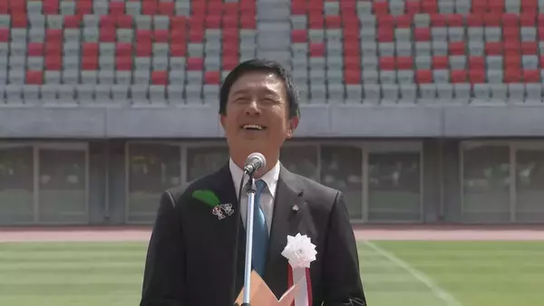 「アジア大会のメイン会場 瑞穂公園陸上競技場を抽選で選ばれた500人が駆け抜ける! ｢地域に根差したスタジアムとしての役割を｣」の画像