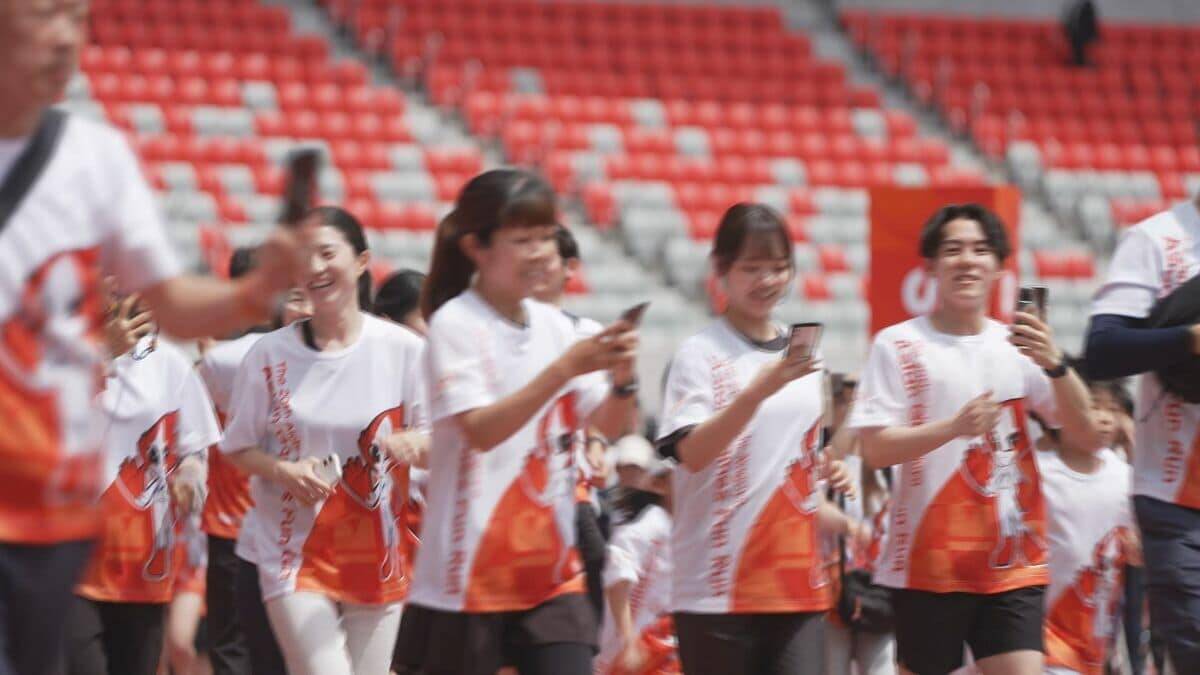 アジア大会のメイン会場 瑞穂公園陸上競技場を抽選で選ばれた500人が駆け抜ける! ｢地域に根差したスタジアムとしての役割を｣