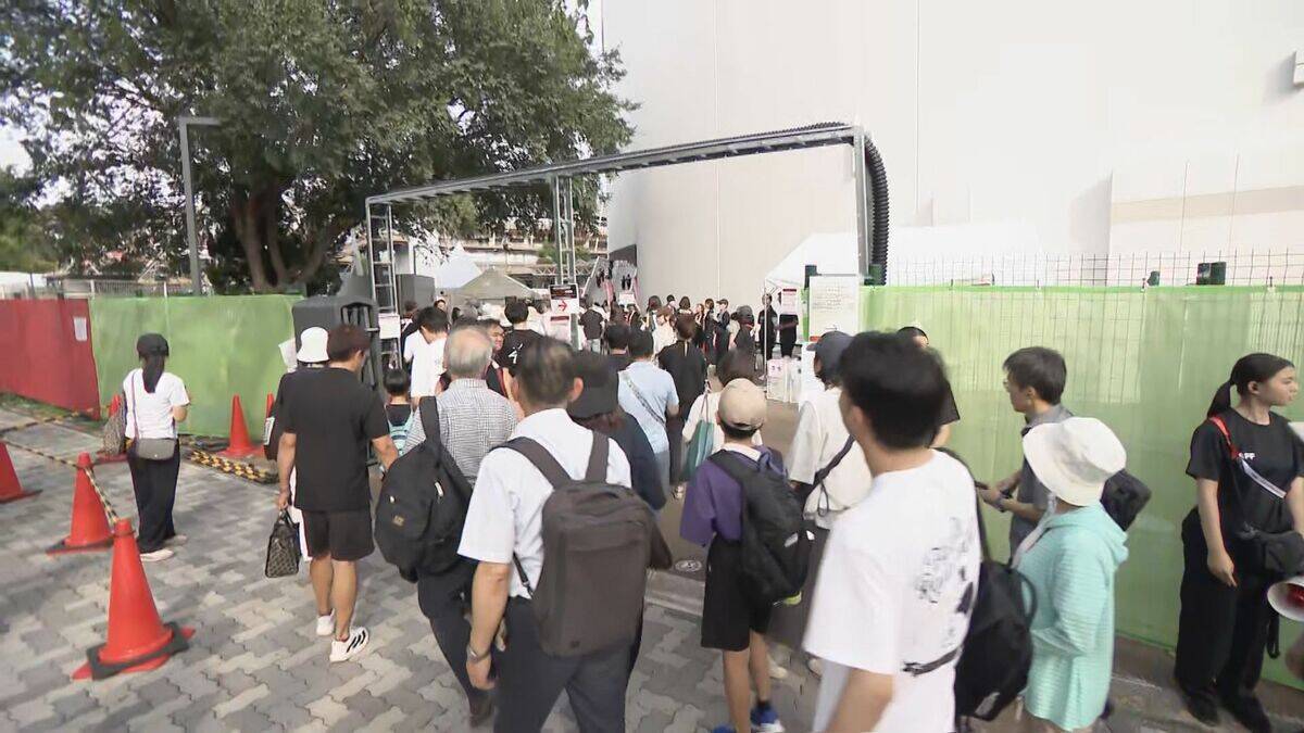「生きている間に一度あるかどうかなので母と」多くの人が待ちわびた「アジア大会」の開会式 19日の会場周辺は厳戒態勢 午前は愛知の空にブルーインパルス舞う