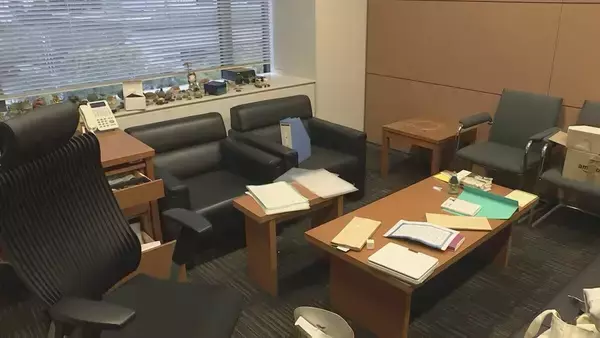 「衆議院選挙“落選”で片づけに追われる 中道･岡田克也氏｢高市総理と戦っているようだった まんまと国民は乗せられてしまった」」の画像