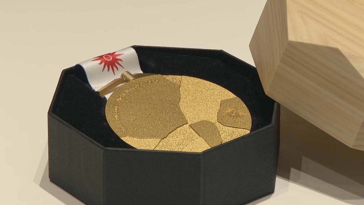 アジア大会の｢メダル｣ どんなデザイン？｢セラミック円板を何度も割って…｣ 金メダルの重さは約265g デザインは誰が？