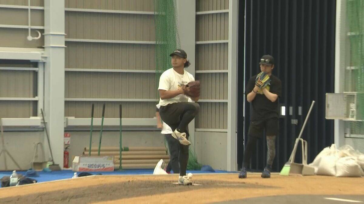 ドラゴンズ･金丸夢斗投手 憧れのメジャーリーガー今永昇太投手と自主トレ ｢学んだことを自分のものに｣