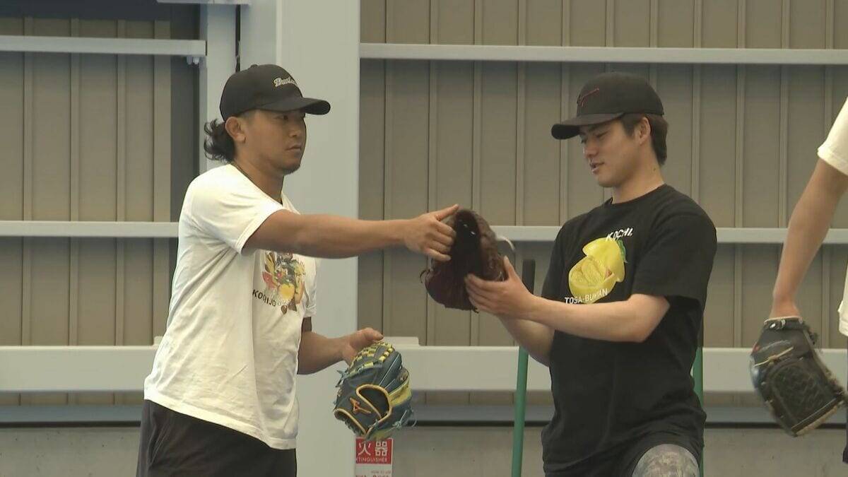 ドラゴンズ･金丸夢斗投手 憧れのメジャーリーガー今永昇太投手と自主トレ ｢学んだことを自分のものに｣
