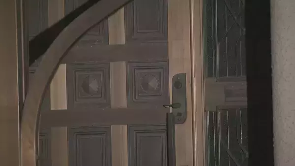 「住宅の布団の上で70代くらいの男性遺体見つかる　愛知・岩倉市」の画像