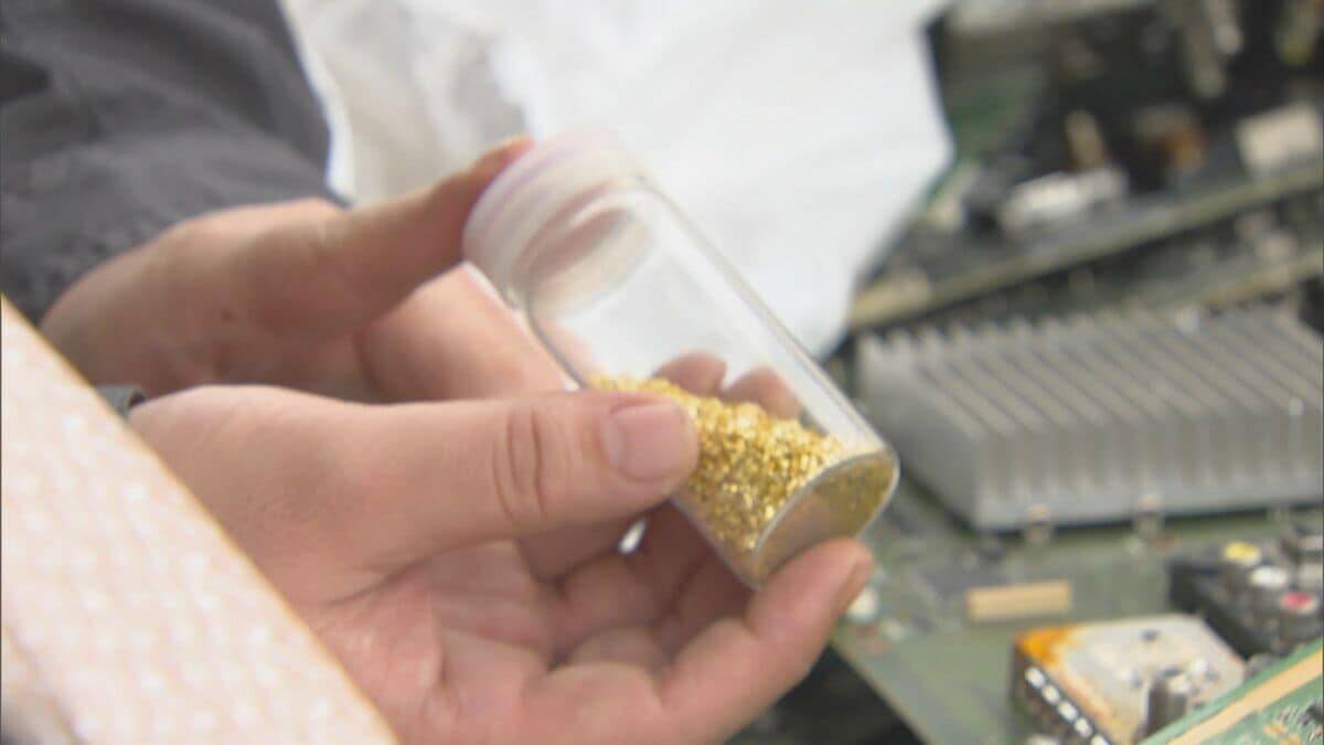 “ごみ”から大量の金が!? パソコン基板1トンから天然金鉱山の数十倍の金 “都市鉱山”が資源不足の日本を救う?