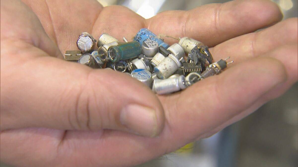 “ごみ”から大量の金が!? パソコン基板1トンから天然金鉱山の数十倍の金 “都市鉱山”が資源不足の日本を救う?