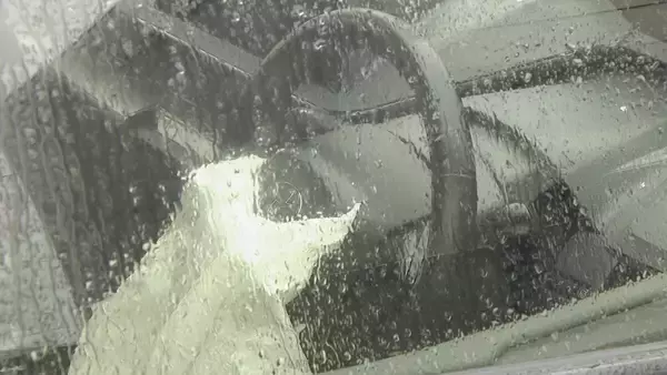 「中央分離帯に衝突…酒気帯び運転の疑いで会社役員を逮捕 「運転代行に事故られてとんずらこかれた」と立ち去っていた 容疑を否認 名古屋・守山区【画像あり】」の画像