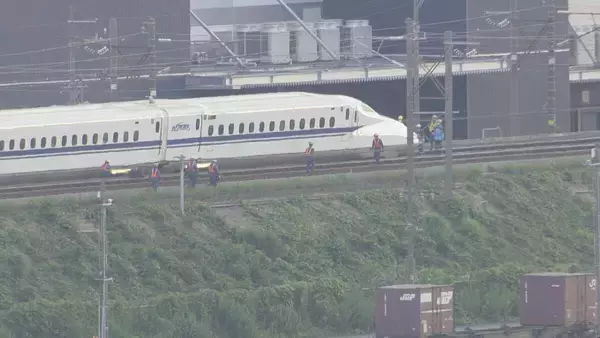 「早く帰りたい」名古屋駅が混雑…東海道新幹線が一時全線で運転見合わせ