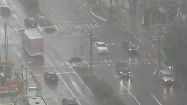 「名古屋で急な雨…愛知を中心に帰宅時間は雷やザッと強まる雨に注意を 東海3県の天気予報」の画像
