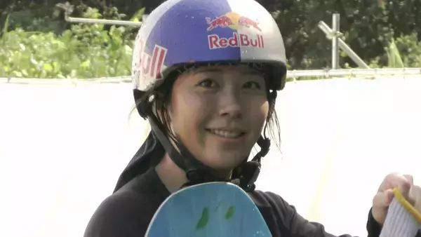 「金メダル 深田茉莉選手(19) 日本で見守った父は｢お土産を持って帰ってくると…まさか金メダルとは｣日本女子史上最年少の快挙【ミラノ・コルティナオリンピック】」の画像