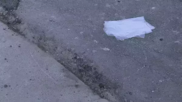 「30代くらいの男性がトラックにはねられ死亡 トラックを運転していた男逮捕 愛知・知多市の県道46号」の画像