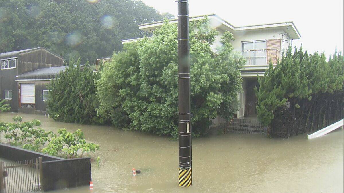 水没した車や陥没した道路… 東海地方にも被害もたらした台風6号 各地で6月の観測史上最大の雨量に 川の増水や地盤の緩みに引き続き注意
