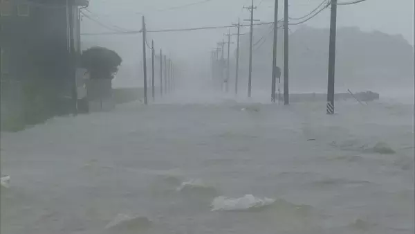 「水没した車や陥没した道路… 東海地方にも被害もたらした台風6号 各地で6月の観測史上最大の雨量に 川の増水や地盤の緩みに引き続き注意」の画像