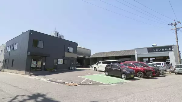 「｢仕事できるの？って…｣ 車の塗装作業に打撃 シンナー価格1.7倍 在庫もあと2週間 イラン情勢で石油由来の資材が不足」の画像