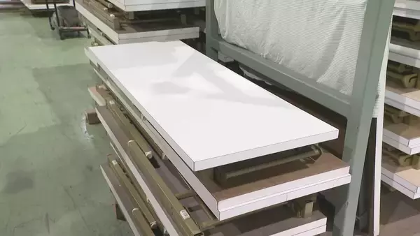 「突然吹いた“解散の風”「何でも貸し出す」レンタル業界も大忙し 選挙準備に物価高の影響が…足りない物は｢同業者と互いに融通し合う必要も｣ 愛知･東海市」の画像