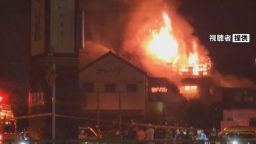 「人が刺され、ガソリンがまかれ火事になっている」と通報 ケーキ店で火事 ２人が死亡、３人が搬送　岐阜・本巣市
